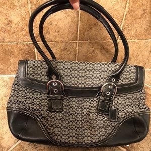 AUTHENTIC VINTAGE COACH SHOULDER BAG SILVER ACCENT